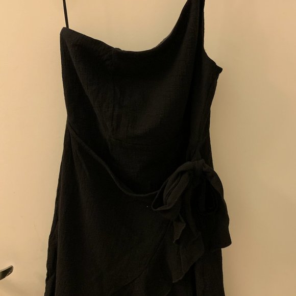 Princess Polly Black Mini Dress - Picture 2 of 4